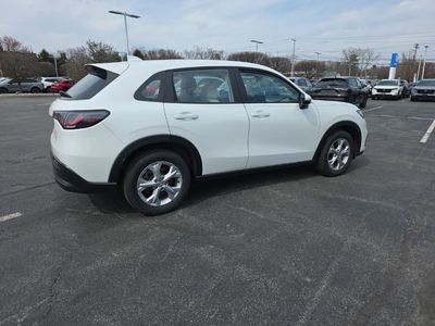 2024 Honda HR-V LX — photo 8 view