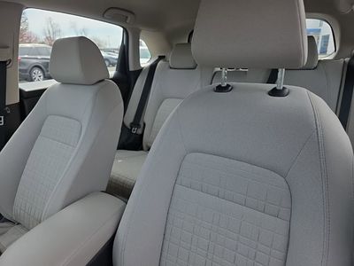 2024 Honda HR-V LX — photo 12 view