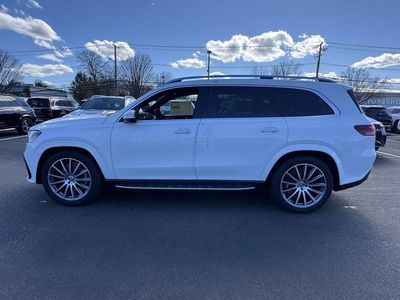 2026 Mercedes-Benz GLS — photo 11 view