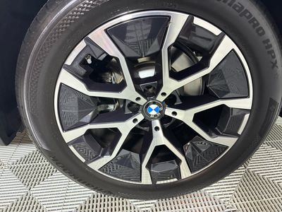 2025 BMW X3 30 xDrive — photo 7 view