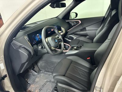 2025 BMW X3 30 xDrive — photo 11 view