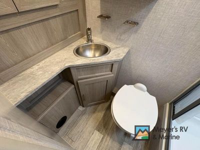 2022 Forest River RV Flagstaff E-Pro - Photo 25