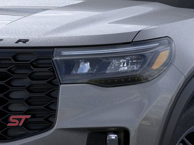 2026 Ford Explorer — photo 33 view