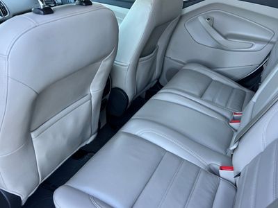 2017 Ford Escape - Photo 4