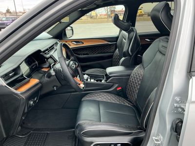 2025 Jeep Grand Cherokee - Photo 9