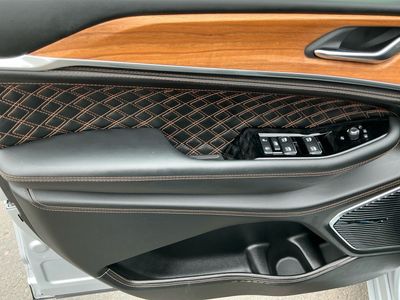 2025 Jeep Grand Cherokee - Photo 15