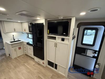 2026 Grand Design Transcend - Photo 6