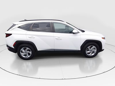 2024 Hyundai Tucson — photo 8 view