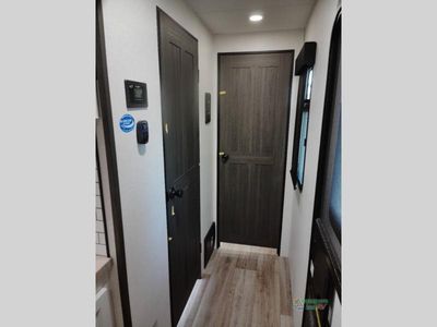 2026 Venture RV SportTrek Touring Edition — photo 44 view