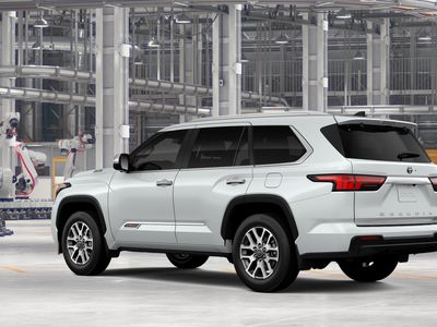 2026 Toyota Sequoia - Photo 8