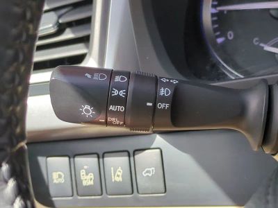 2015 Toyota Highlander — photo 32 view