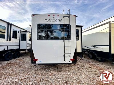 2025 Montana High Country 295RL - Photo 5