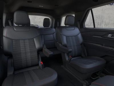2026 Ford Explorer — photo 11 view