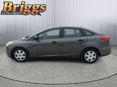 2017 Ford Focus — side profile view