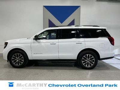 2025 Ford Expedition — photo 8 view