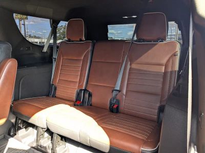 2023 GMC Yukon XL — photo 14 view