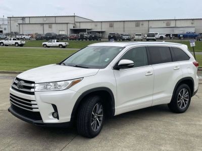 2017 Toyota Highlander - Photo 7