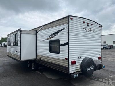 2019 Forest River RV Wildwood X-Lite - Photo 3
