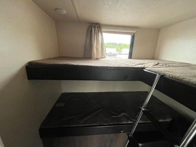 2019 Forest River RV Wildwood X-Lite - Photo 14