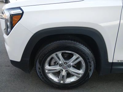 2024 GMC Terrain — photo 10 view
