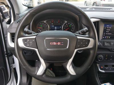 2024 GMC Terrain — photo 12 view