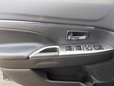 2024 Mitsubishi Outlander Sport - Photo 19