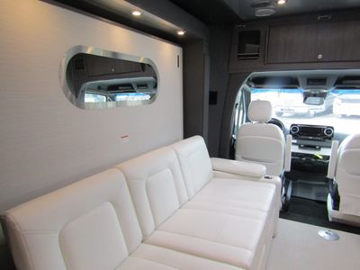 2021 Airstream ATLAS - Photo 7
