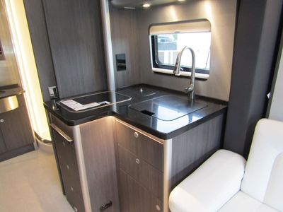 2021 Airstream ATLAS - Photo 10
