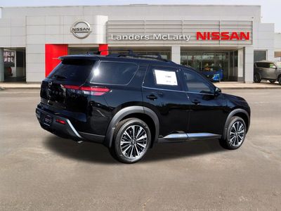 2026 Nissan Pathfinder - Photo 3