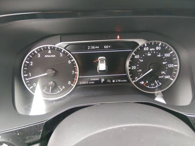 2025 Nissan Pathfinder — photo 14 view