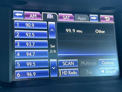 2014 Lexus ES 300h - Photo 19