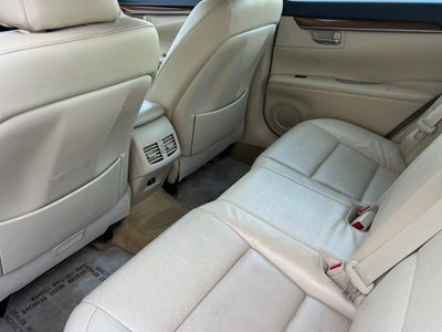 2014 Lexus ES 300h - Photo 4