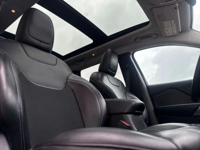 2020 Jeep Cherokee - Photo 29