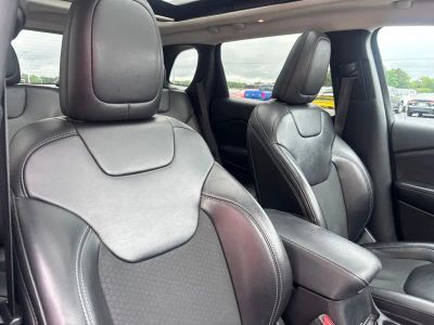 2020 Jeep Cherokee - Photo 20