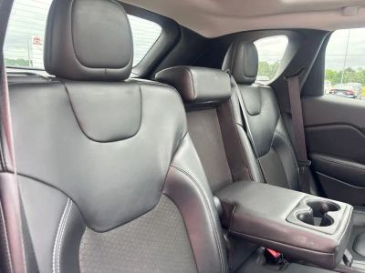 2020 Jeep Cherokee - Photo 30