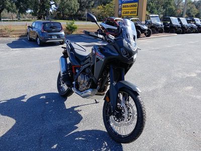 2025 Honda Africa Twin - Photo 2