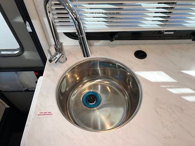 2026 Thor Motor Coach COMPASS GO - Photo 13