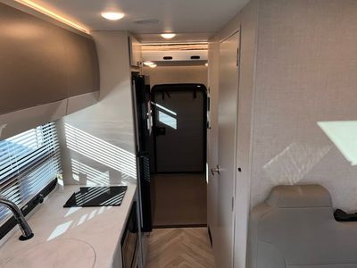 2026 Thor Motor Coach COMPASS GO - Photo 4