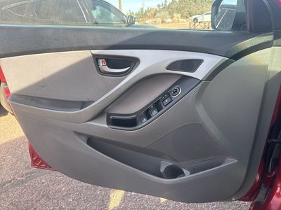 2016 Hyundai Elantra - Photo 16