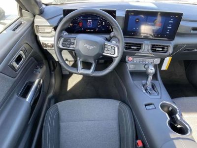 2026 Ford Mustang — photo 9 view