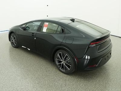 2026 Toyota Prius - Photo 8