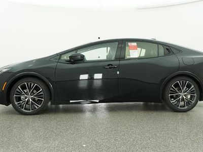 2026 Toyota Prius - Photo 13