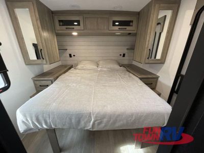 2026 Forest River RV Solaire - Photo 35