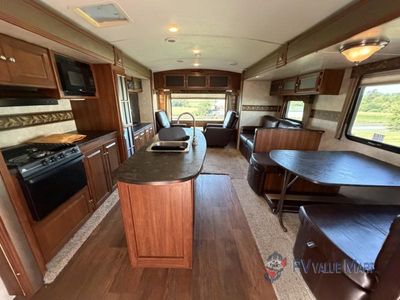 2014 Keystone RV Premier Ultra Lite - Photo 9