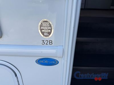 2024 Thor Motor Coach Resonate - Photo 4