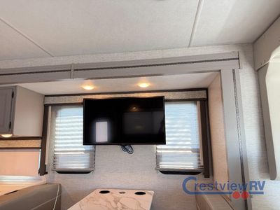 2024 Thor Motor Coach Resonate - Photo 11