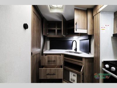 2024 Grand Design Imagine — photo 26 view
