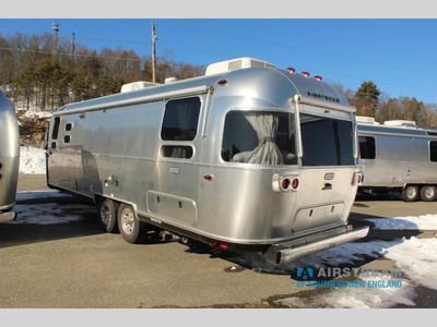 2026 Airstream Globetrotter - Photo 4