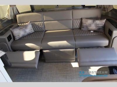 2026 Airstream Globetrotter - Photo 12