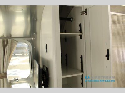 2026 Airstream Globetrotter - Photo 33